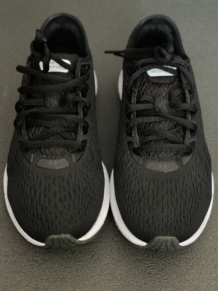 Кросовки для бігу Under Armour