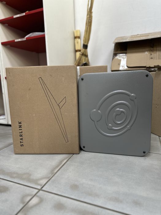 Корпус starlink mini на авто