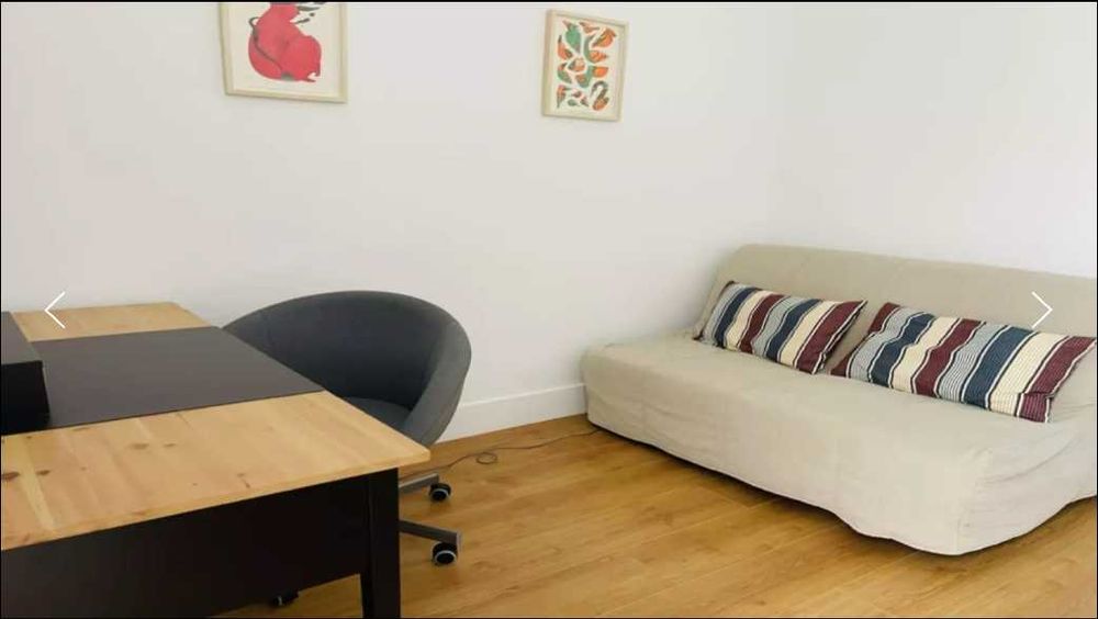 Mesa de Escritório com Gavetas Seminova!