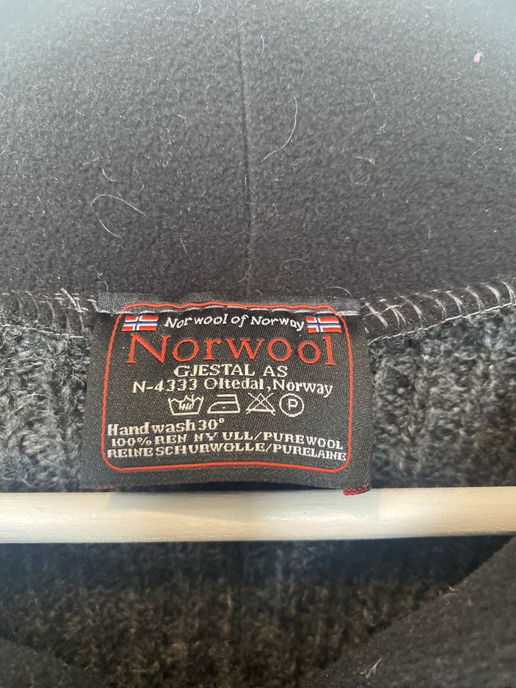 Norwool sweter z wełny renifera bardzo ciepły golf