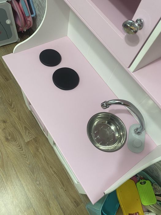 Дитяча дерев’яна кухня