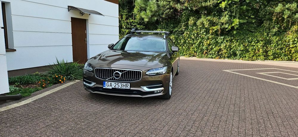 Volvo V90 Volvo V90 2017r. D4 Inscription