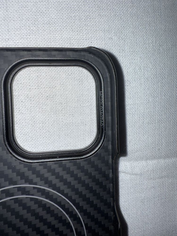 Челох PITAKA на iphone 14 pro max