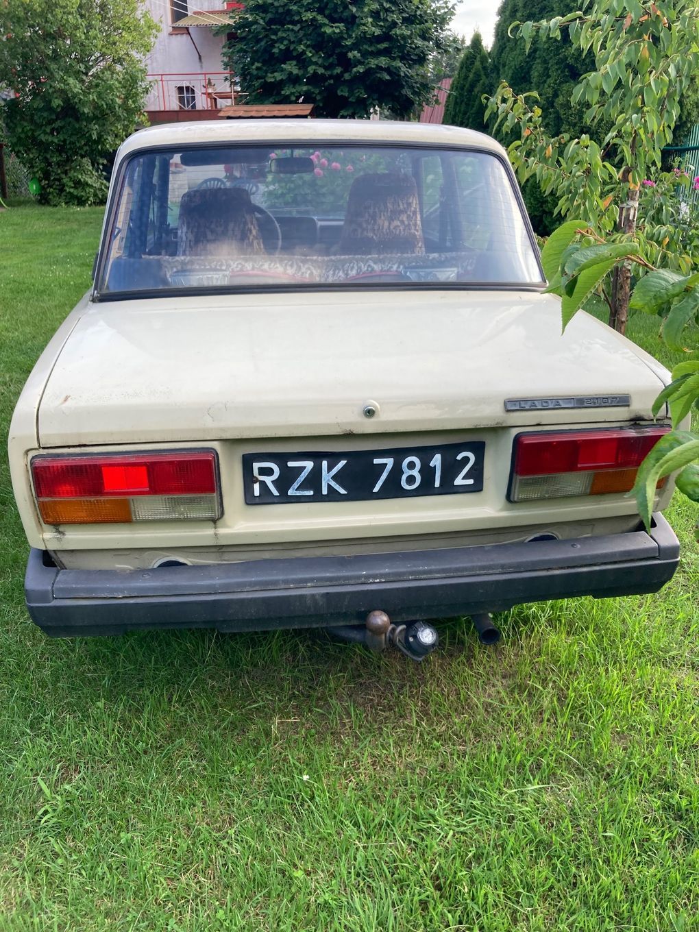 Lada 2107 Lada od pierwszego właściciela w kolorze Kość Słoniowa