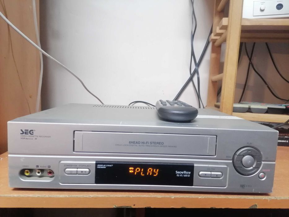 Magnetowid VHS SEG Berlin 3 HI-FI Stereo pilot