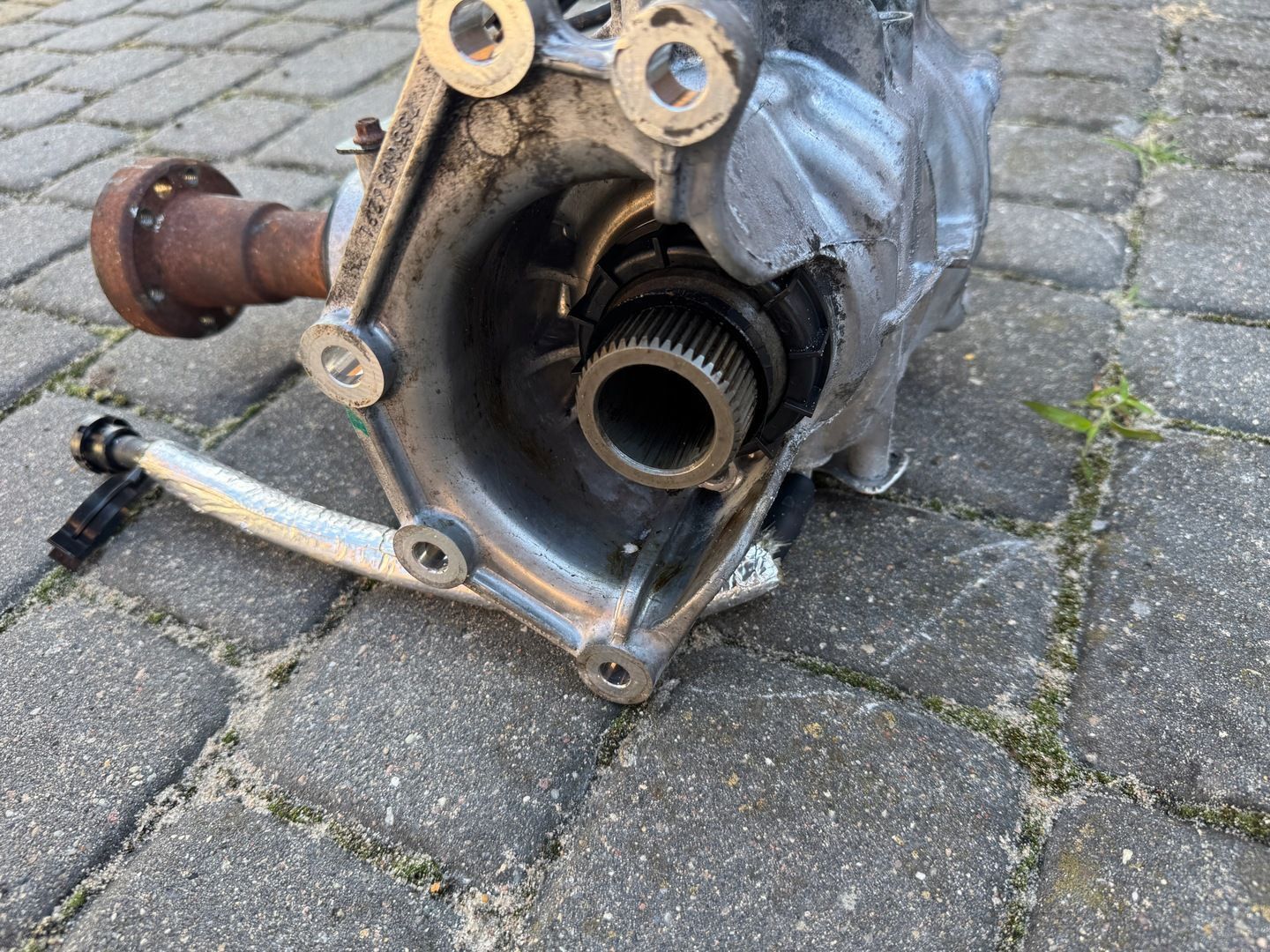 REDUKTOR SKRZYNI FORD KUGA 2.0 TDCI EJ5P-7L486-JF
