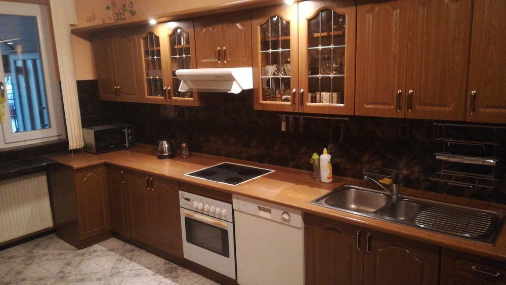 Duży dom - inwestycja, 9p