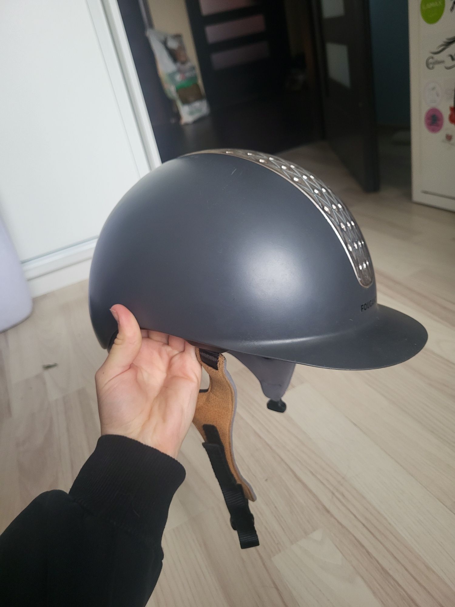 kask jezdziecki (rozm M57)