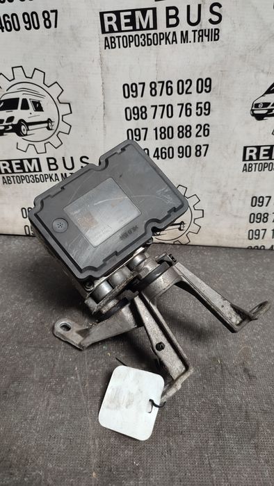 Блок ABS MB C-class w204 A2049012500