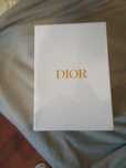 Коробка Dior бела