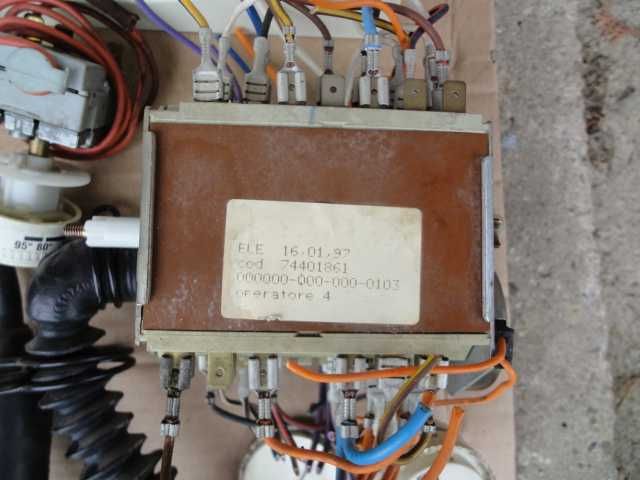 Whirpool AWM 815 części z demontażu.