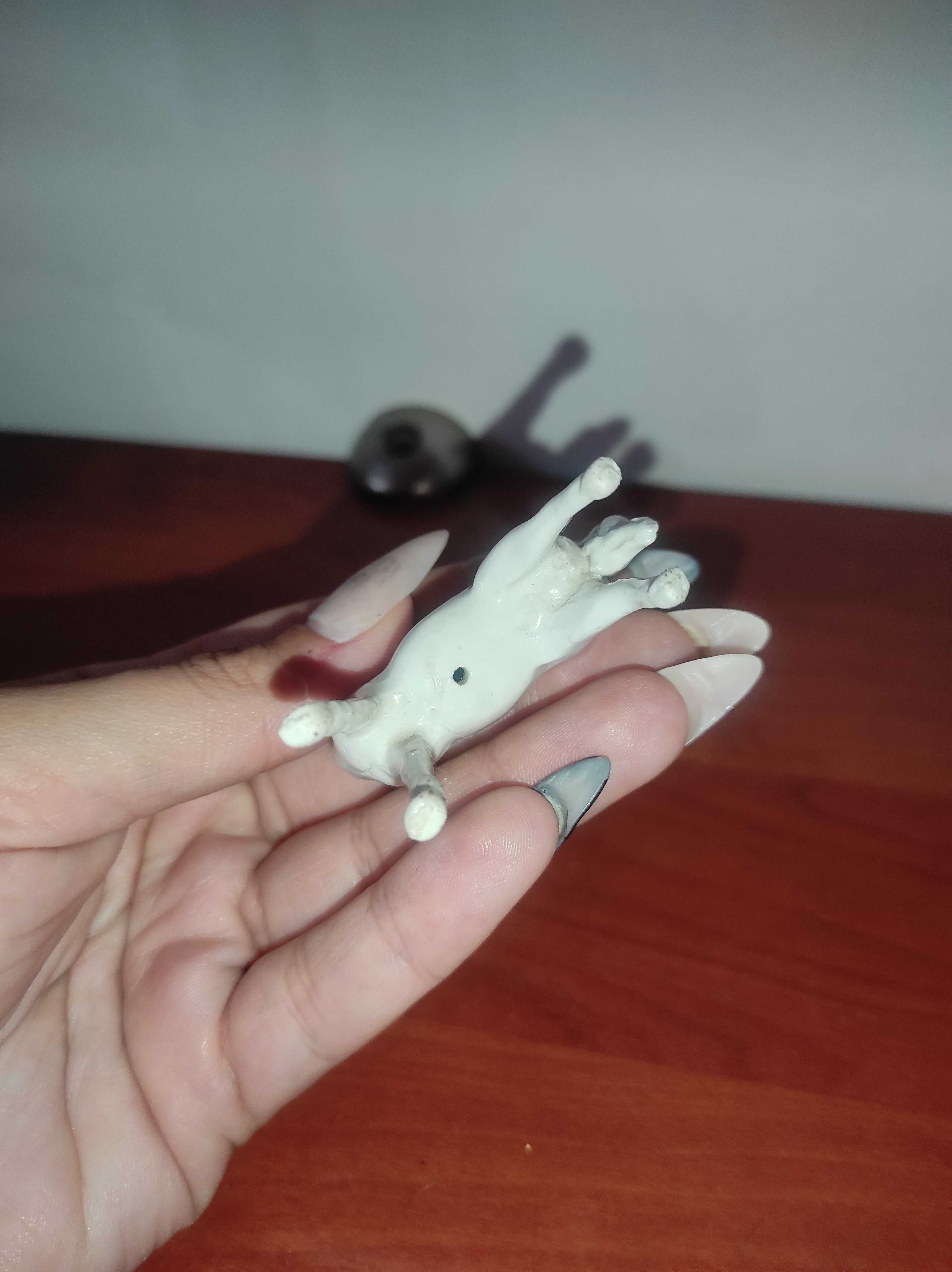 Cavalo em Porcelana Sem Marca