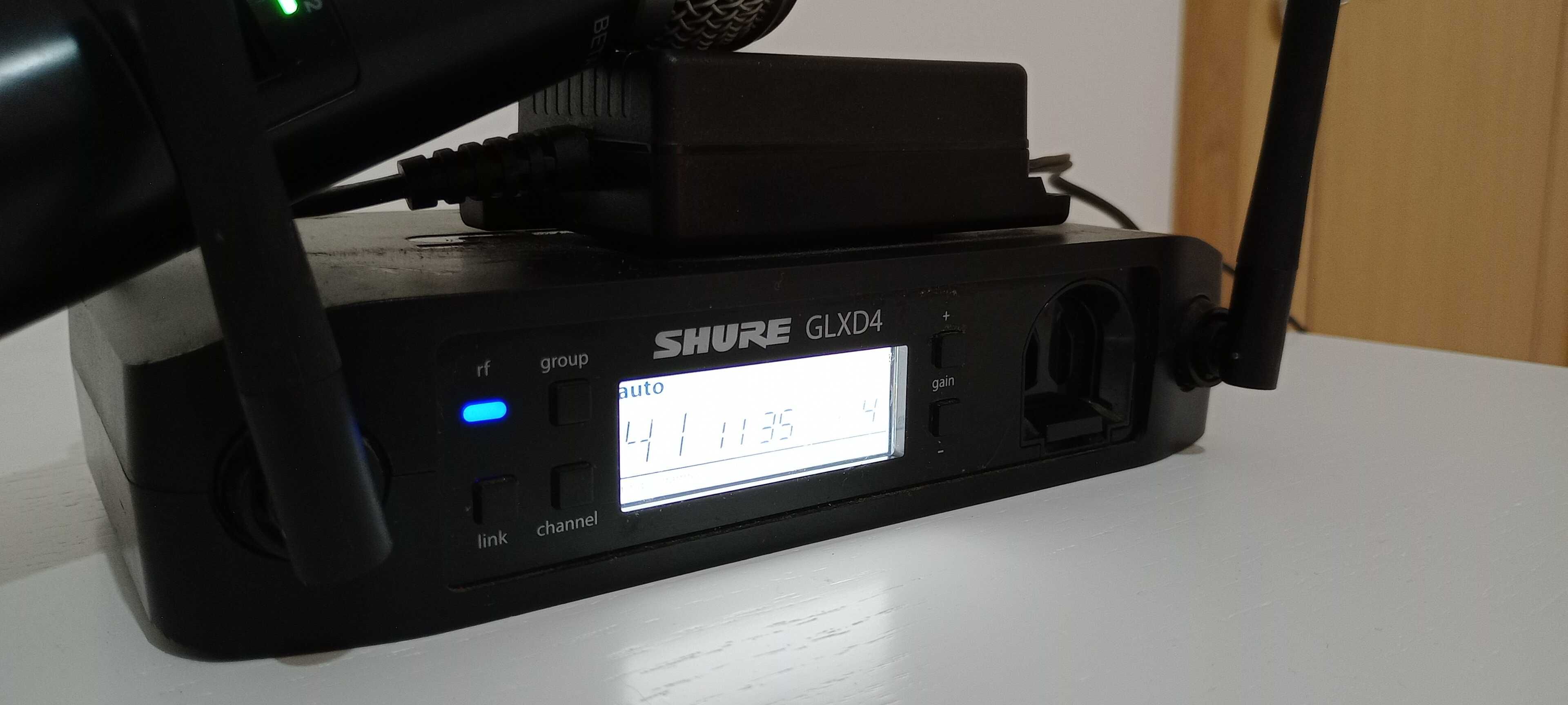 Microfone Sem Fios Shure GLXD24 / Beta 58A - Seminovo