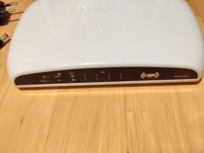 Router WiFi Edimax BR-6478AC