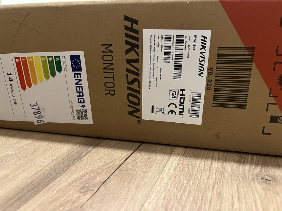 Monitor hikvision