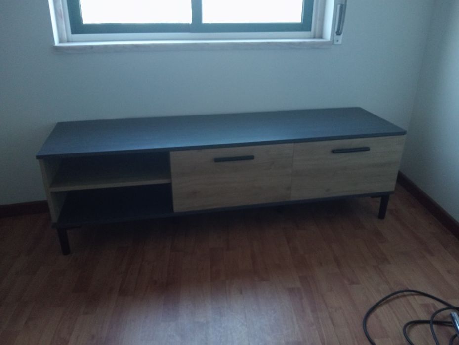 Móvel de sala e de tv