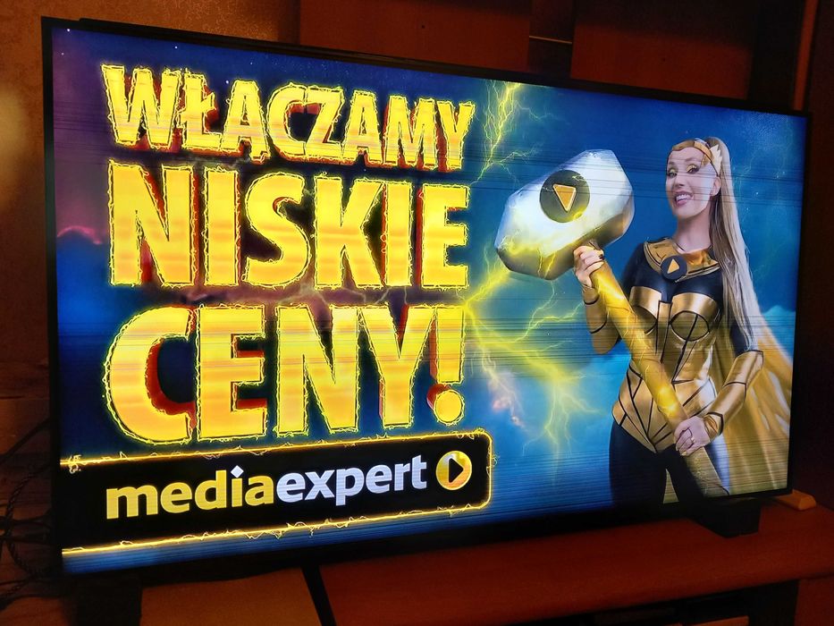 Samsung 50" SmartTV UHD 4K z nowym pilotem