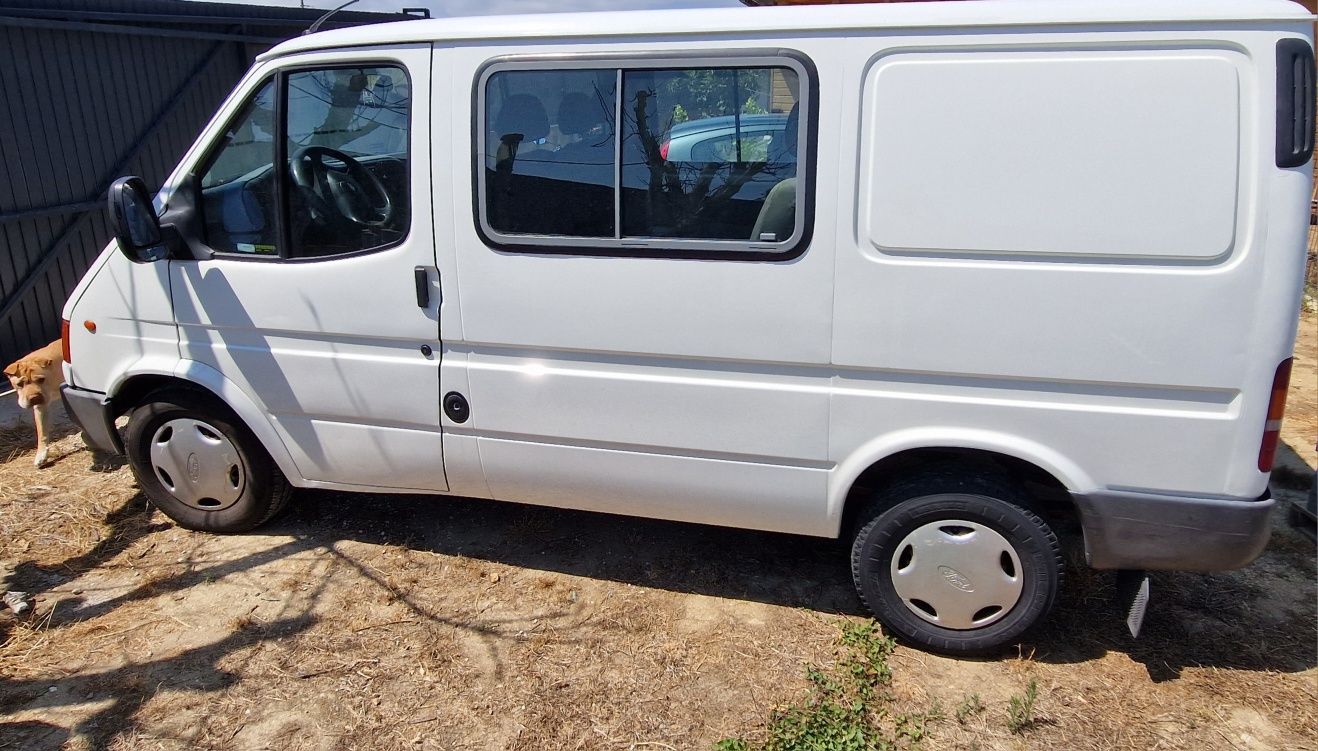 Transporte - Mudanças- Carrinha para mudanças com condutor