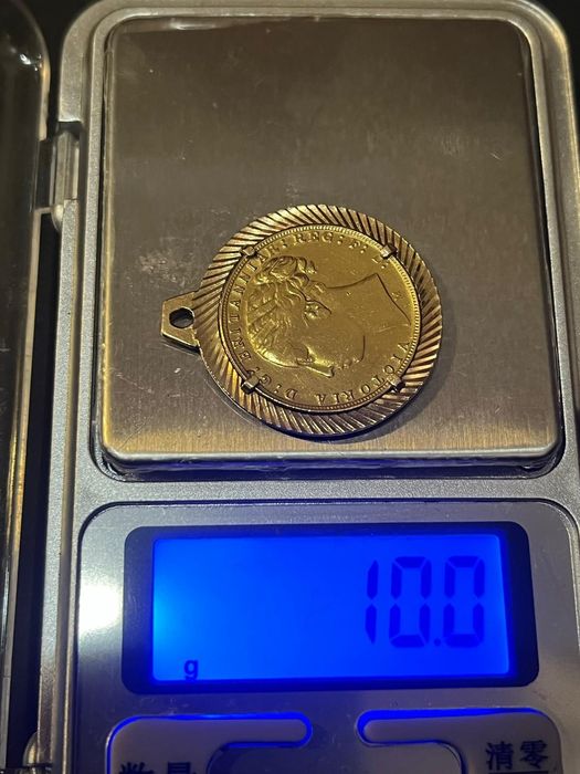 Libra Ouro Com Aro 10 gr