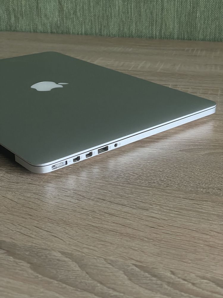 Apple MacBook Pro 15”, 2015 р., і7, SSD 256gb, 16gb ОЗУ Макбук ноутбук