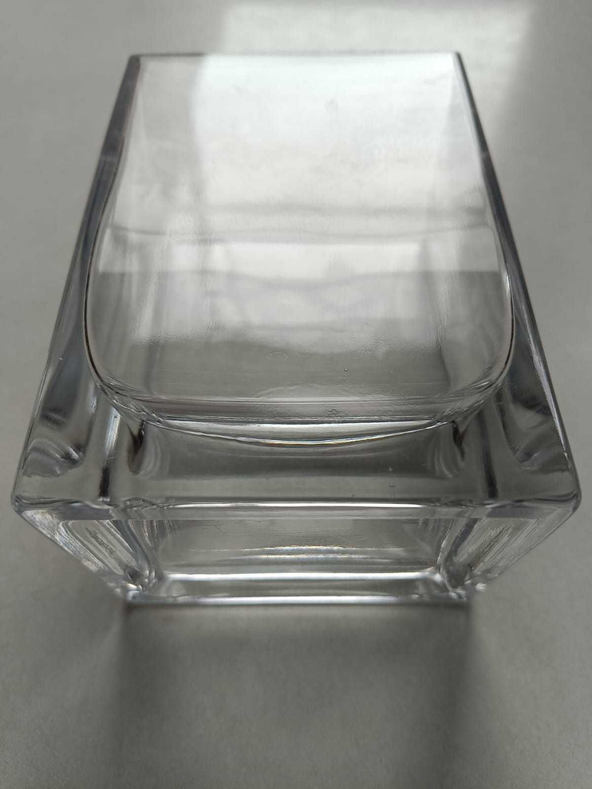 szklany wazon prostokątny super stan - jak nowy