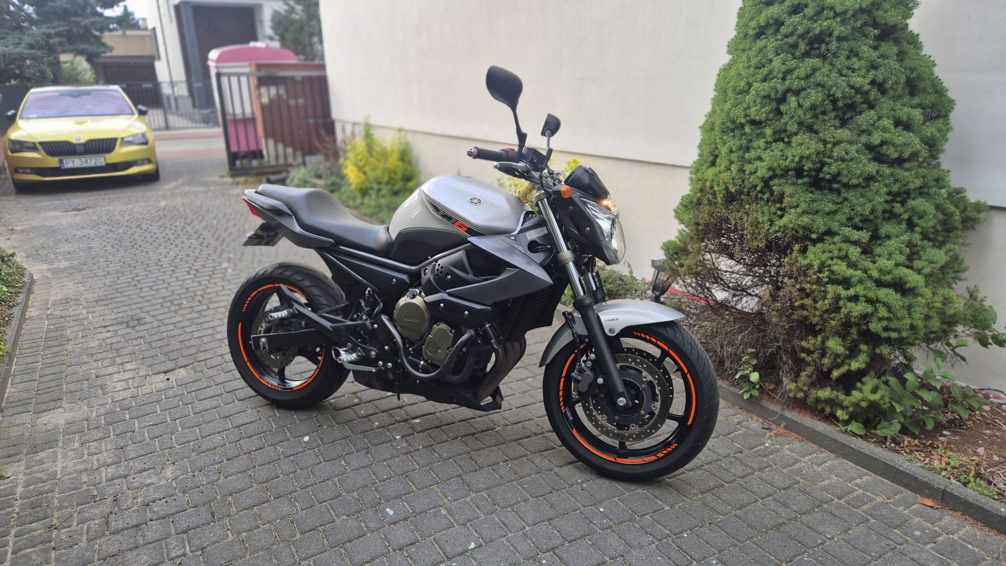 Yamaha XJ6 - niski przebieg 12 957 km!! ORYGINAL!!