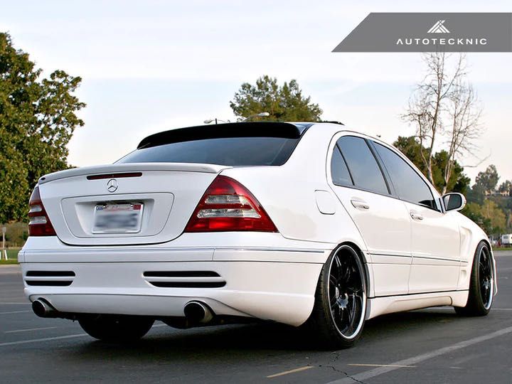 Спойлер Mercedes W203 накладка на багажник ляду бленда антикрыло ц с