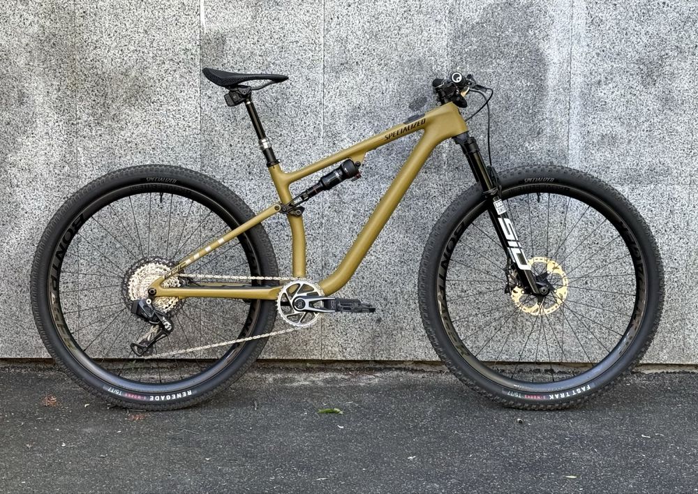 Specialized Epic Evo 2023