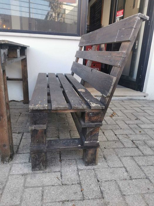 Conjuntos de Mesas de Esplanada em Paletes