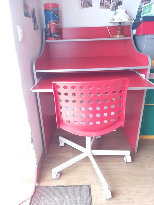 Mobília de quarto lavável - pouco uso