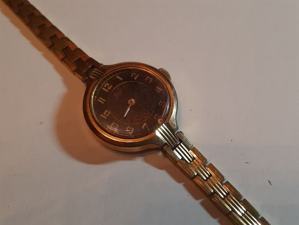 Часы"Луч" СССР(корпус, браслет-AU10+)