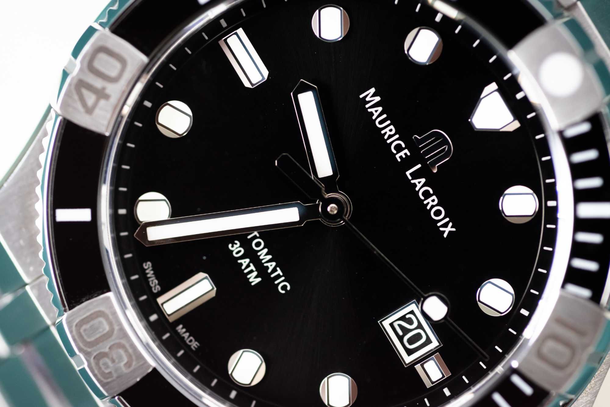 Maurice Lacroix Aikon Venturer 43mm AI6058-SS002-330 - 2 Czarny NOWY