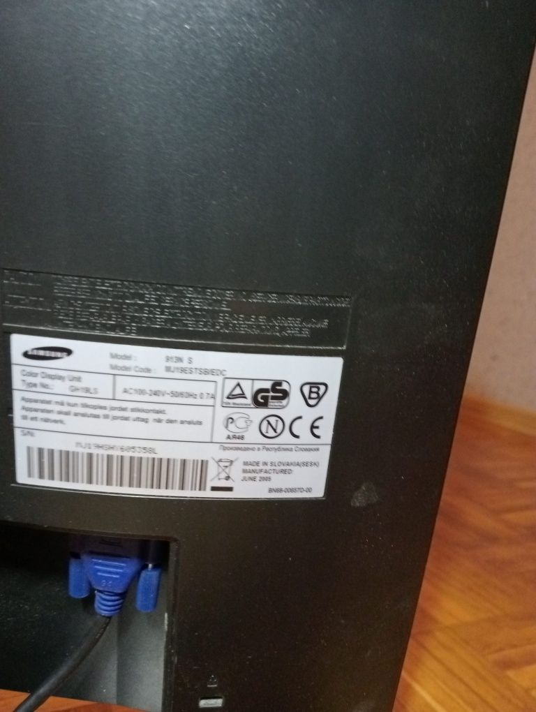 Monitor SyncMaster 913 N