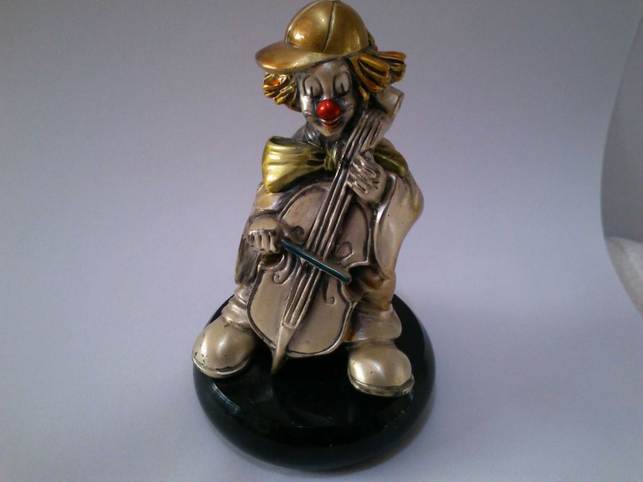 Palhaço violoncelista, acrílico laminada a prata, MIDAS Made in Italy