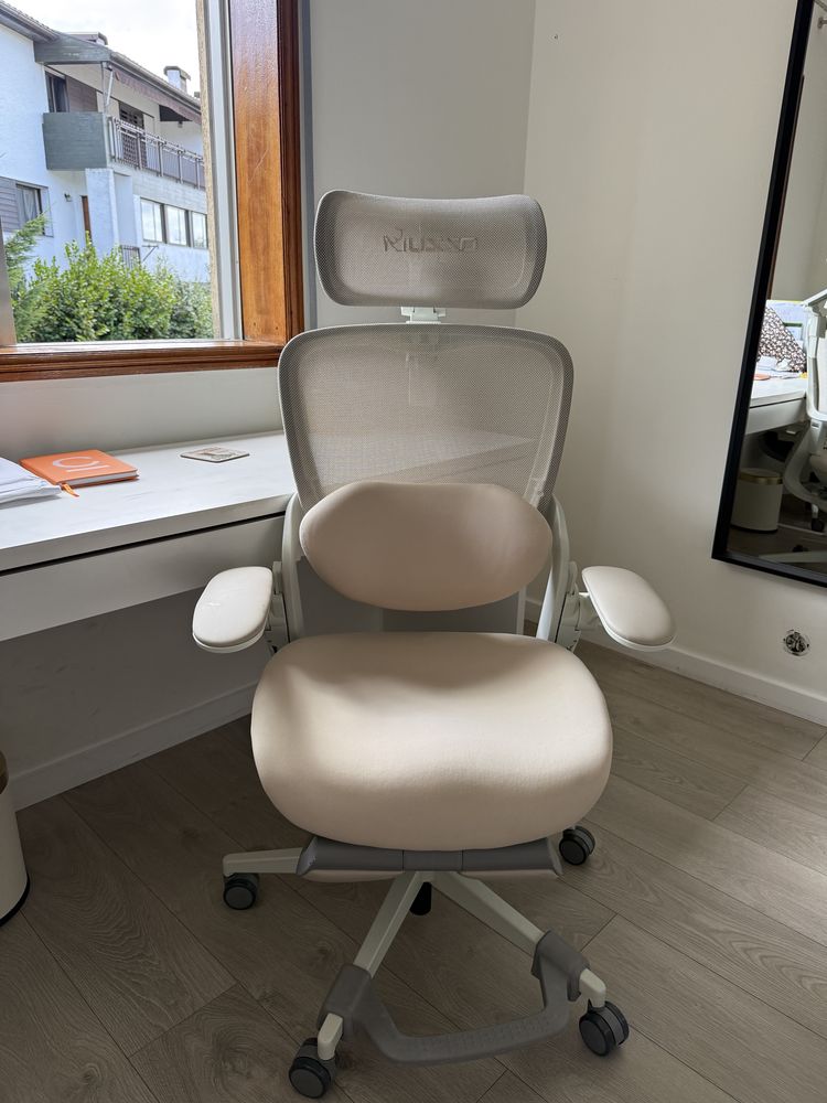 Cadeira Ergonómica MUSSO – Nova, com caixa