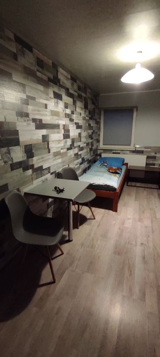 Kwatery pracownicze pokoje dwuosobowe z klimą.