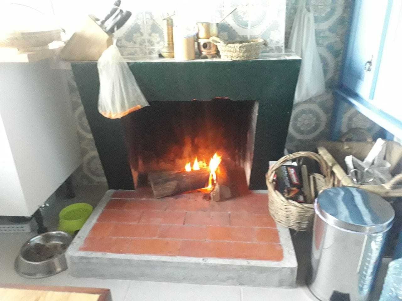 Casa T2 com quintal mobilado perto da praia fluvial