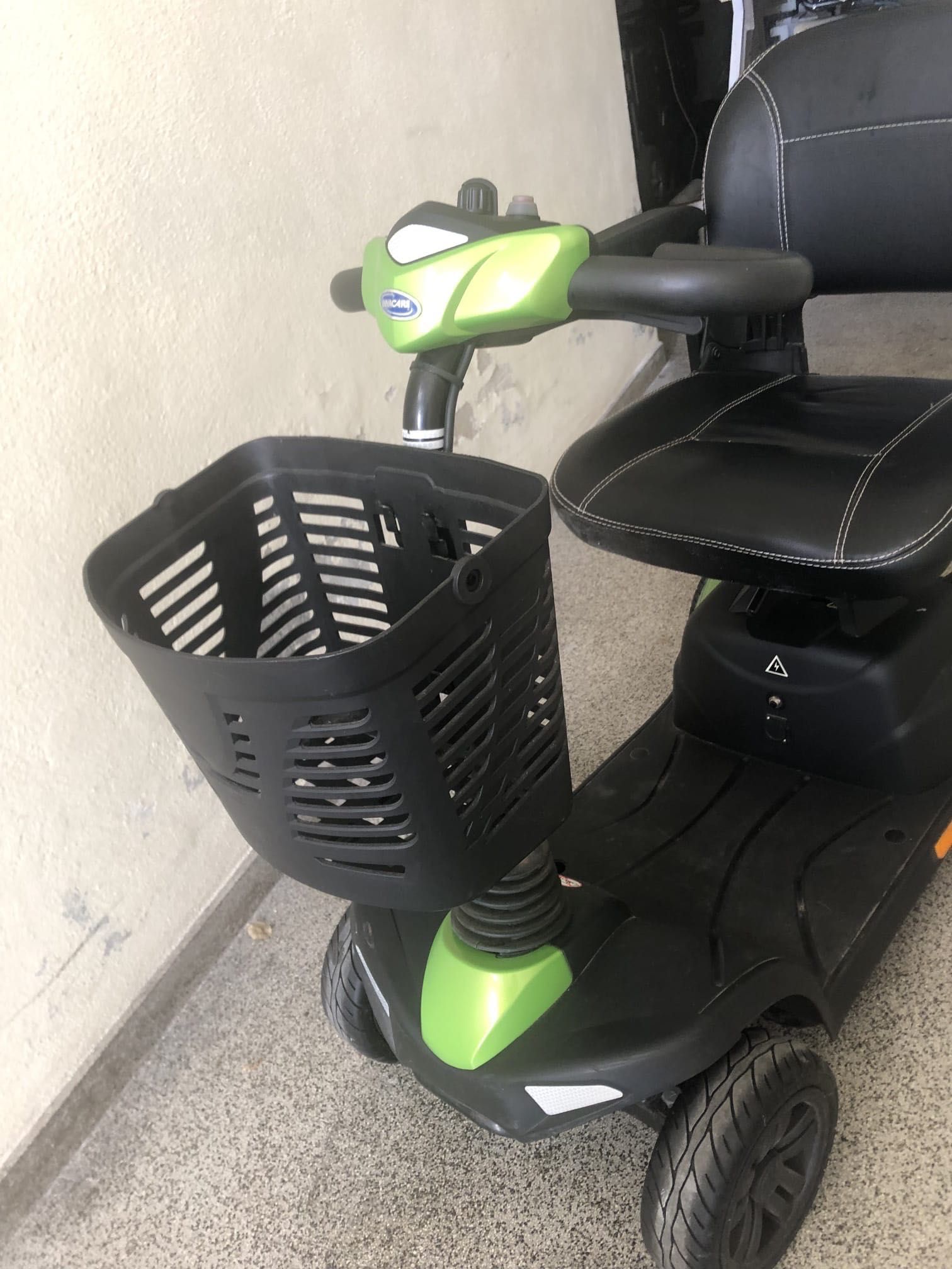 Scooter elétrica para pessoas com mobilidade reduzida