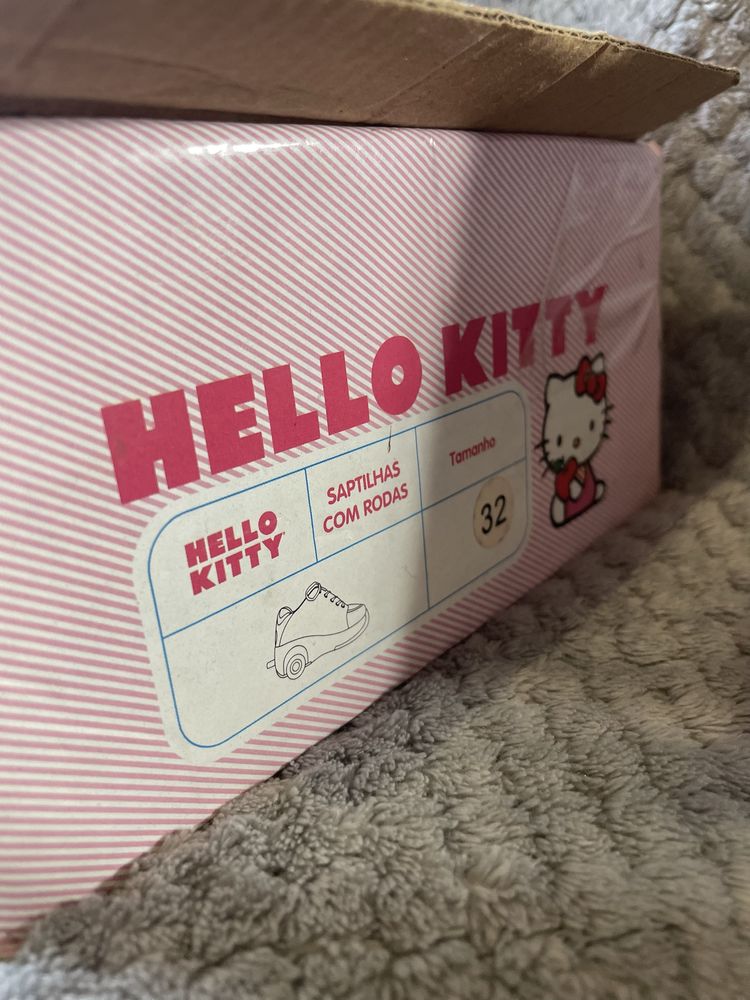 Sapatilhas com rodas - Hello Kitty