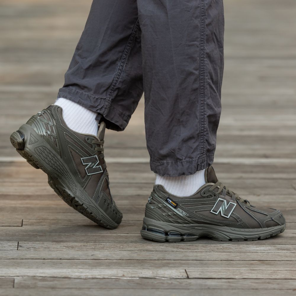 Чоловічі кросівки New Balance 1906R X Cordura