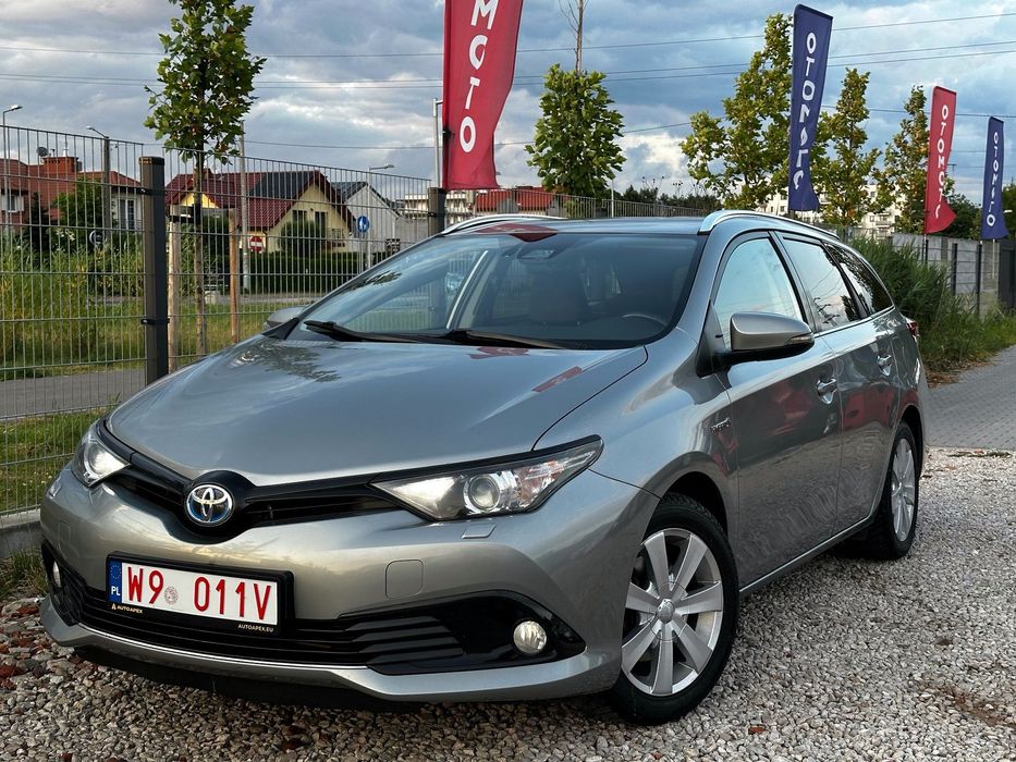 Toyota Auris Prziebieg oryginalny
