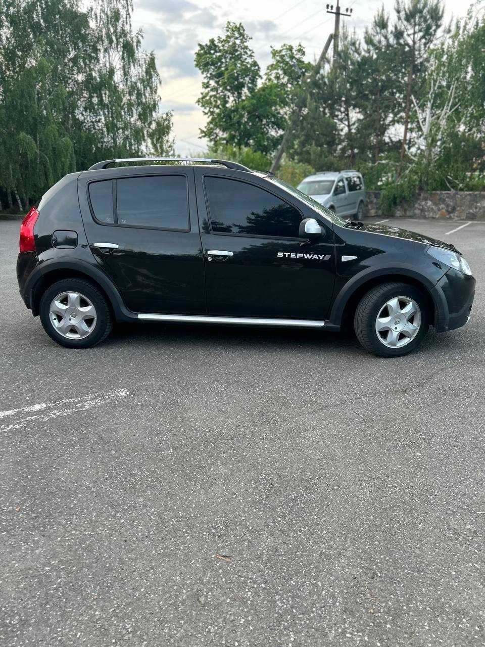 Renault Sandero Stepwey 2012