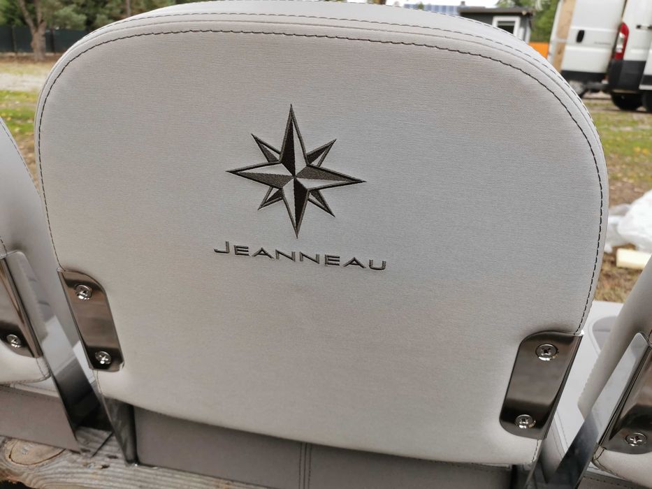 Fotele do łodzi , motorówki ,haseboat ,łodki ,żaglówki,kutra,gokarta