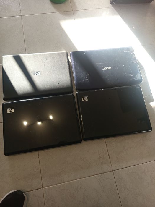 Portáteis 25€ cada