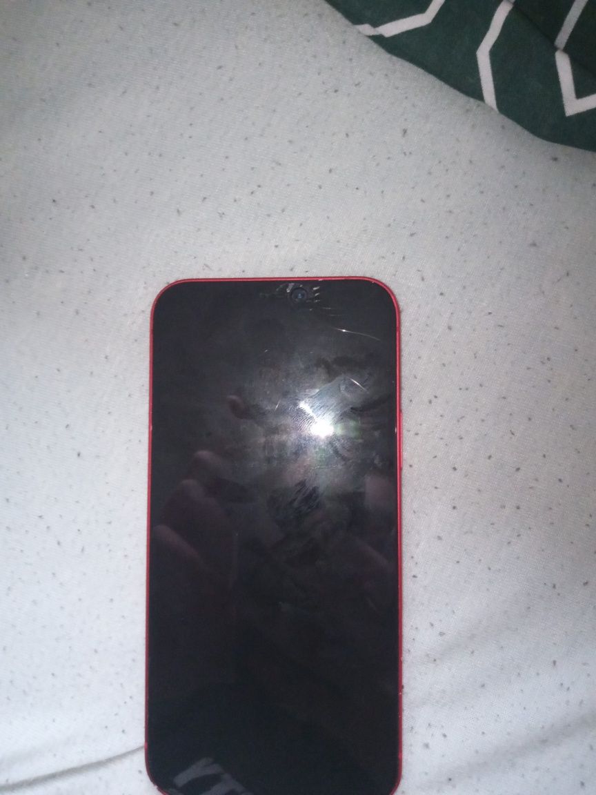 iPhone 12 Red 4/64 на запчастини