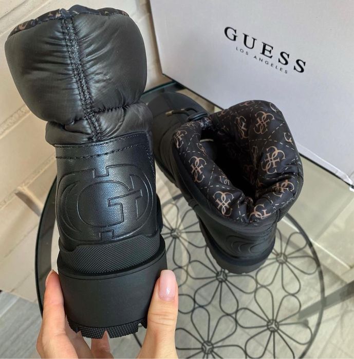 Жіночі теплі черевики дутіки Guess оригінал 39 та 40 розмір