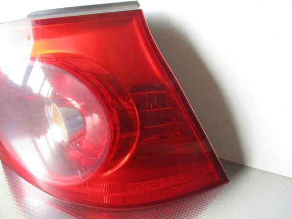 Farolim direito VOLKSWAGEN Golf V (1K1)