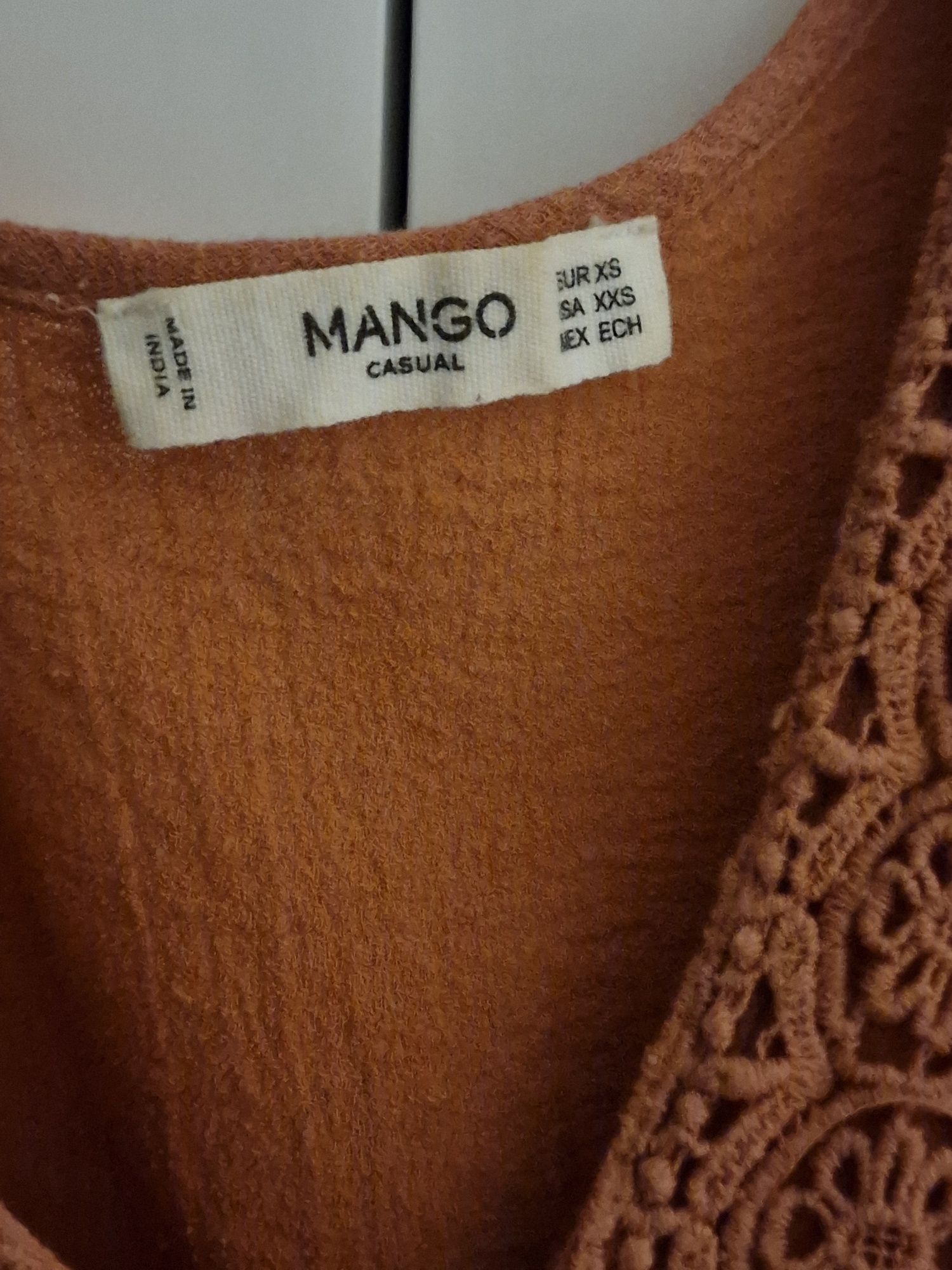 Macacão curto Mango