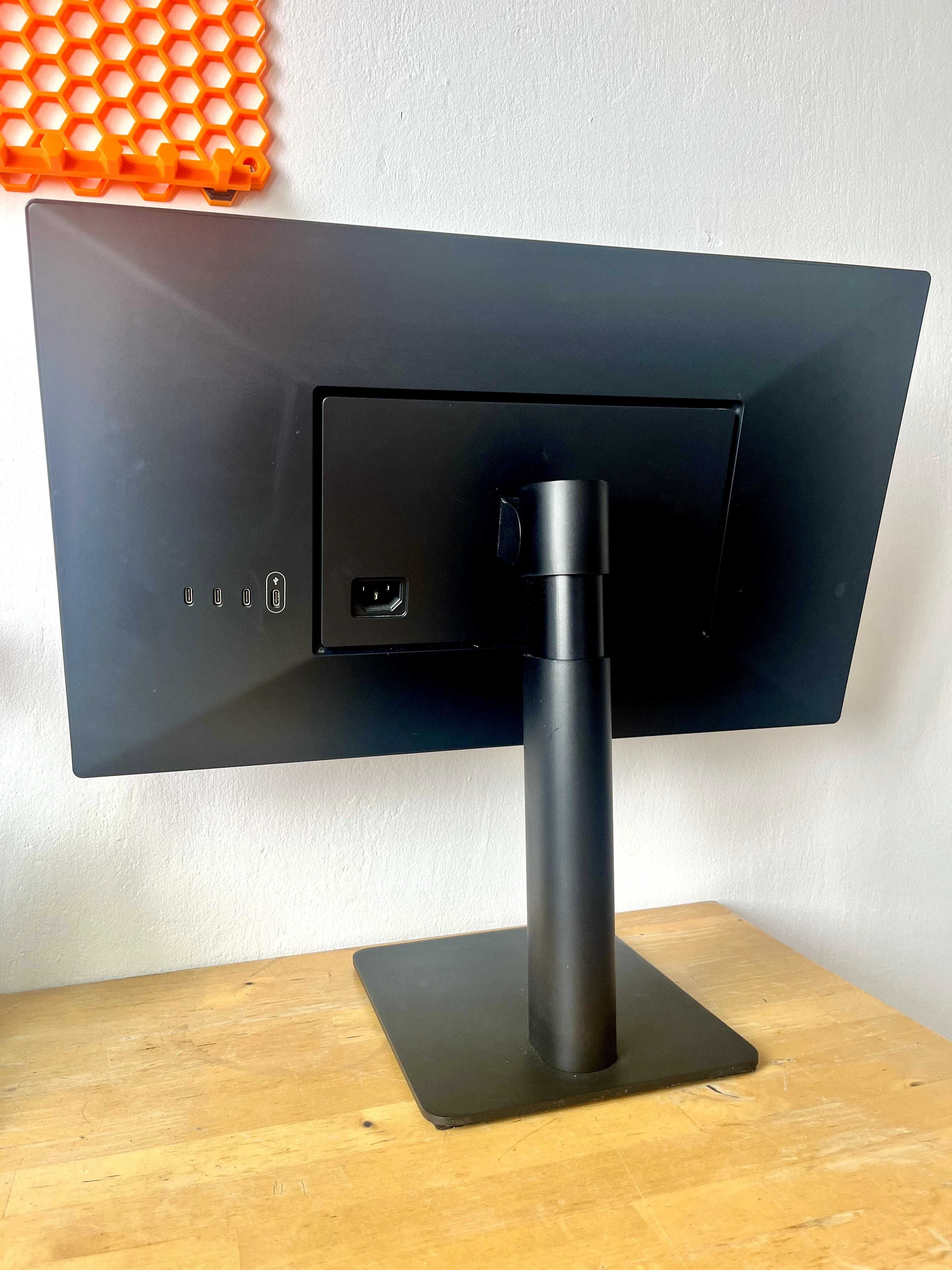 Monitor LG UltraFine 4K do MacBooka