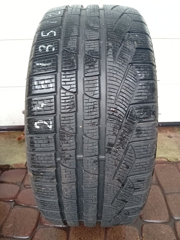 245/35/20 Pirelli Opona zimowa